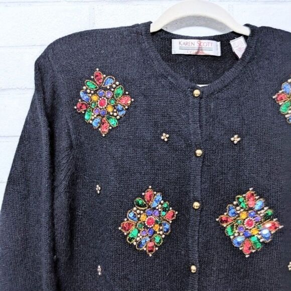 Vintage KAREN SCOTT Angora Wool Jeweled Cardigan M - Picture 2 of 8